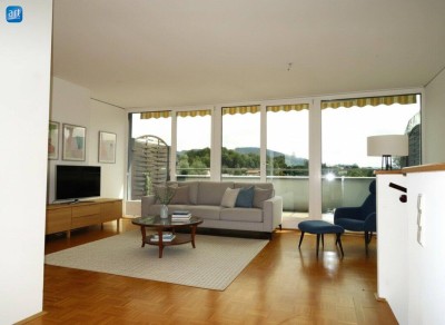 Helle, sonnige Maisonette Oberndorf