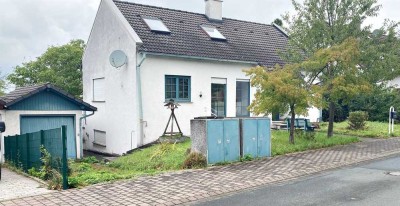 Ideales Einfamilienhaus mit ELW in traumhafter Lage