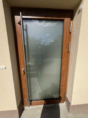 Erstbezug nach Sanierung mit EBK: Stilvolle 2-Zimmer-Erdgeschosswohnung mit geh. Innenausstattung