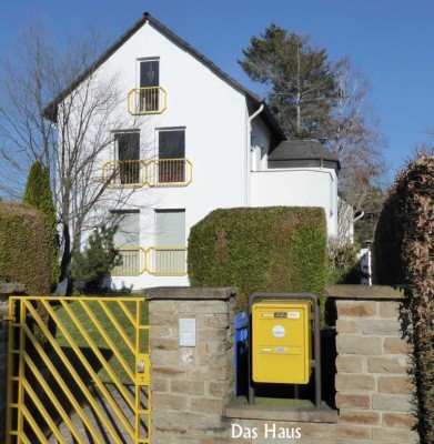 Attraktive 5-Zimmer Maisonette-Wohnung mit 2 Balkonen und Garage in Ratingen-Hösel