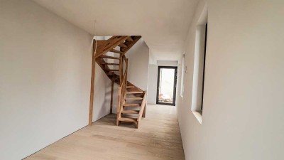 Erstbezug:  Nachhaltige 1,5-Raum-Maisonette-Wohnung für Singles