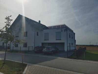 Freundliches Neubau Haus mit sieben Zimmern in 94330, Salching.
Premium Ausblick und Randlage!