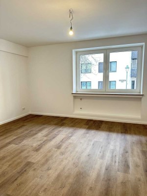 Sanierte 3,5 Zi. Whg. mit neuer Terrasse und praktischem Abstellraum in Friedrichstadt