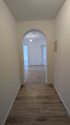 Zuhause zum Wohlfühlen - frisch renovierte 3-Zimmer-Wohnung im Herzen Neumarkts