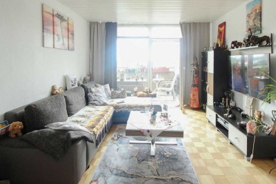 Blick über Ratingen: 4 Zimmer Eigentumswohnung mit Balkon in zentraler Lage