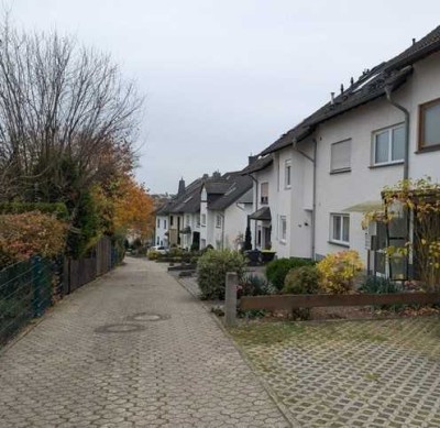 Helle 3-Zimmer-Wohnung im Obergeschoss in Mayen mit Küche, Garage und Stellplatz