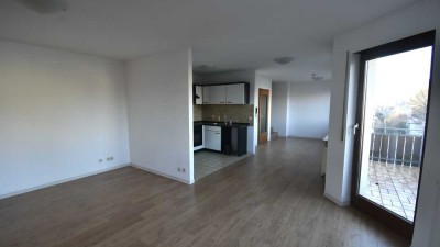 2,5 Zimmer Maisonettwohnung mit Balkon, TG und 2 Kellerräumen in Echterdingen