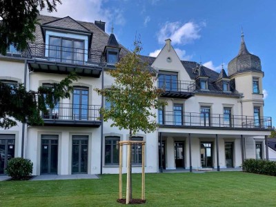 Exklusives Wohnen in kernsanierter Altbauvilla