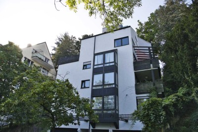 Penthauswohnung mit Balkon - Maisionette Wohnung - Mit Einbauküche