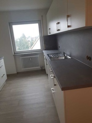 Schicke naturnahe 2-Zimmer-Dachgeschosswohnung in Gärtringen-Rohrau