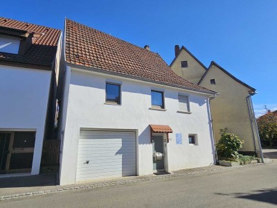 Charmantes Haus in zentraler Lage mit Potenzial