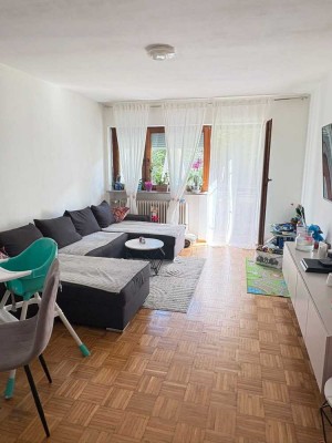 SONNIGE 2-ZIMMER-EIGENTUMSWOHNUNG MIT BALKON IN HERVORRAGENDER LAGE IN STGT-UNTERTÜRKHEIM!