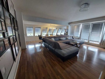 Provisionsfreie 3,5-Zimmer Penthaus-Wohnung, frei ab 01.11.2025
