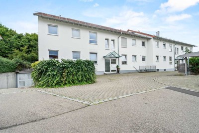 3-Zi.-Maisonette mit Balkon, Stellplätzen & Potenzial – renovierungsbereit zum Top-Preis!