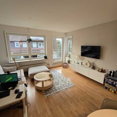 Helle 2-Zimmer-Wohnung mit Balkon in Leonberg