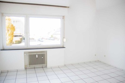 Ideale Singlewohnung 1,5 Zimmer, Balkon eingerichtete Küche