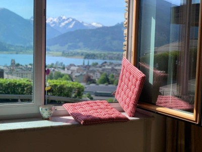 Zell am See: Liebevoll eingerichtete Ferienwohnung mit Seeblick, touristischer Nutzung und Wellnessbereich