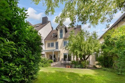 Großzügiges Einfamilienhaus mit tollem Garten, Sauna und moderner Ausstattung in Dreieich-Offenthal