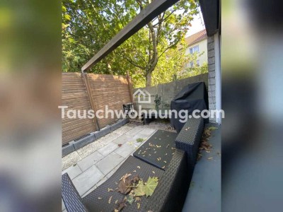 Tauschwohnung: Suchen zwei Wohnungen bieten helle Wohnung am Kanal