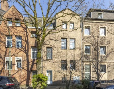Großzügiges Stadthaus mit Garten im beliebten Neusser Dreikönigenviertel – ideal für Familien!