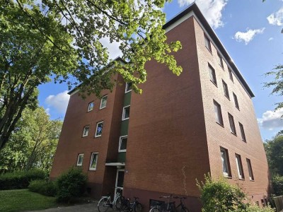 Großzügige 4-Zimmer-Wohnung ca. 83,10m² mit Loggia und Einbauküche