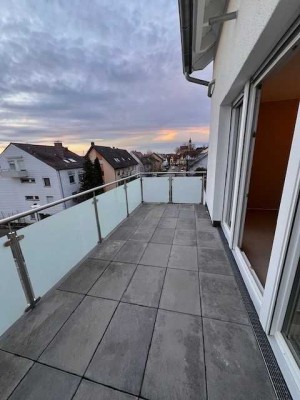 3-Zimmerwohnung mit Balkon und EBK in Erlenbach