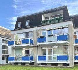 Ohne Makler, von privat, stillvolle 2-Zimmer-Wohnung mit 2 Balkonen und Einbauküche!