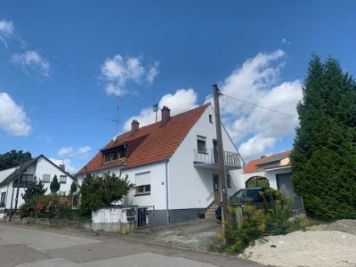 Günstiges 7-Raum-Einfamilienhaus in Pöttmes