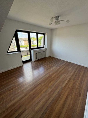 Tolle 2-Zimmerwohnung mit zwei Balkonen und KFZ-Stellplatz in super Lage!