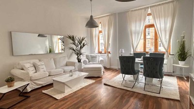 Einzigartige möblierte 3-Raum-Wohnung mit 15m²-Balkon im Hochparterre