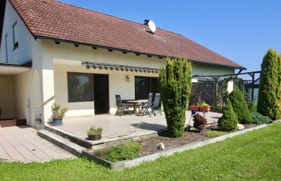 Solides Einfamilienhaus mit Traumgarten in Schwenningen (Donau)
