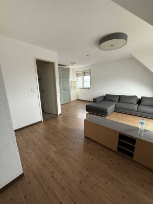Neuwertige 1-Zimmer-Wohnung mit Balkon in Neuss
