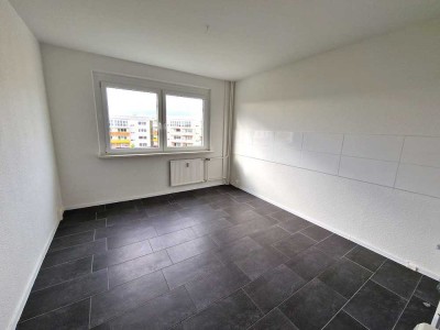 *Herbstaktion: Spare 2 NKM bei Einzug bis 31.12.2025* Deine neue riesige Wohnküche wartet auf dich!