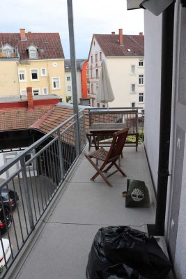 Nähe Zentrum 3-ZKB + WC mit Balkon und Einbauküche in Offenburg