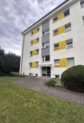 Erstbezug nach Sanierung:  3-ZKB mit Balkon in Mainzer Top Lage