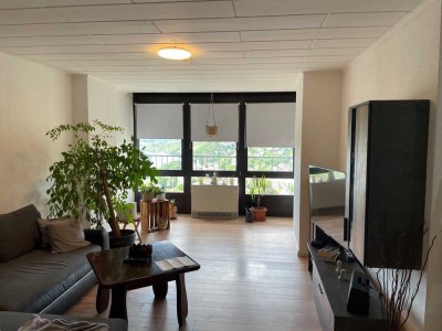 Möbelierte Wohnung mit Einbauküche: in Vallendar