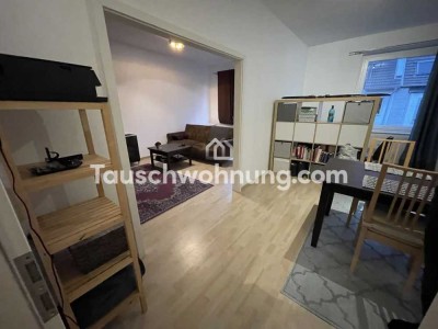 Tauschwohnung: Altbauwohnung 2,5 Zimmer mitten in Pempelfort