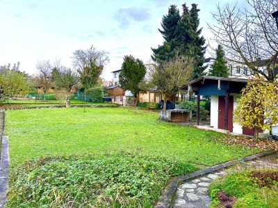 Freistehendes Einfamilienhaus mit großem Garten in bester Lage von Bad Vilbel mit viel Potential