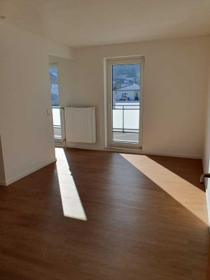 Thale - 1,5 Zimmer-Wohnung mit Küche - Bad - Balkon - hell und freundlich ...