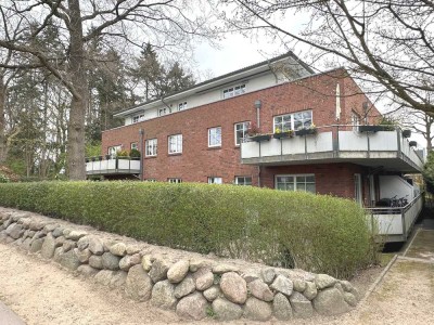 Gehobene Erdgeschosswohnung mit exklusivem Gartenanteil