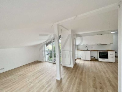 Ausgebaute 2 Zimmerwohnung im Dachgeschoss