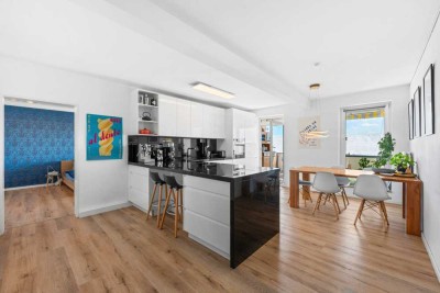 Jedes Zimmer mit Balkon. Zwei Küchen. Vollkommene Freiheit auf 122 m²