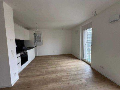 Erstbezug! 1-Zi Neubauwohnung mit Küche und TG-Stellplatz ~ Aufzug uvm.
