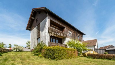 Vielfältige Investitionschance: Charmantes Mehrfamilienhaus mit Potenzial in Windischeschenbach