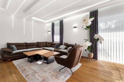 Neues Doppelhaus mit Garten und Terrasse in Hitzendorf