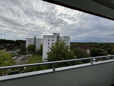 3-Zimmer-Wohnung mit herrlichem Weitblick, Südbalkon, Fahrstuhl