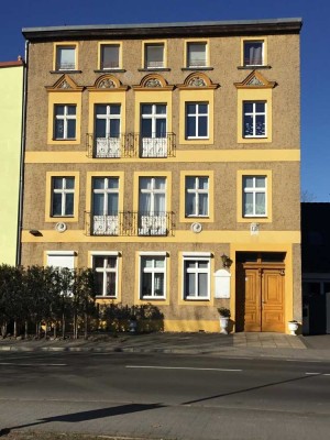 Top Lage Mehrfamilienhaus mit Hintergebäude