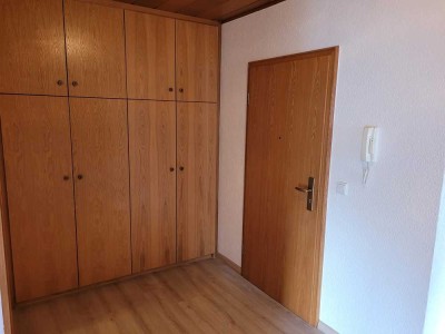 Ansprechende und modernisierte 3-Zimmer-Wohnung mit Balkon in Lorsch