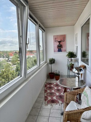 Stilvoll sanierte Traum'einraum'wohnung mit Loggia – ein ideales Renditeobjekt