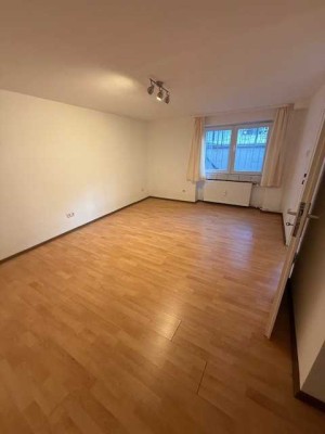 Charmante 1-Zimmer Wohnung im EG in Frankfurt Seckbach